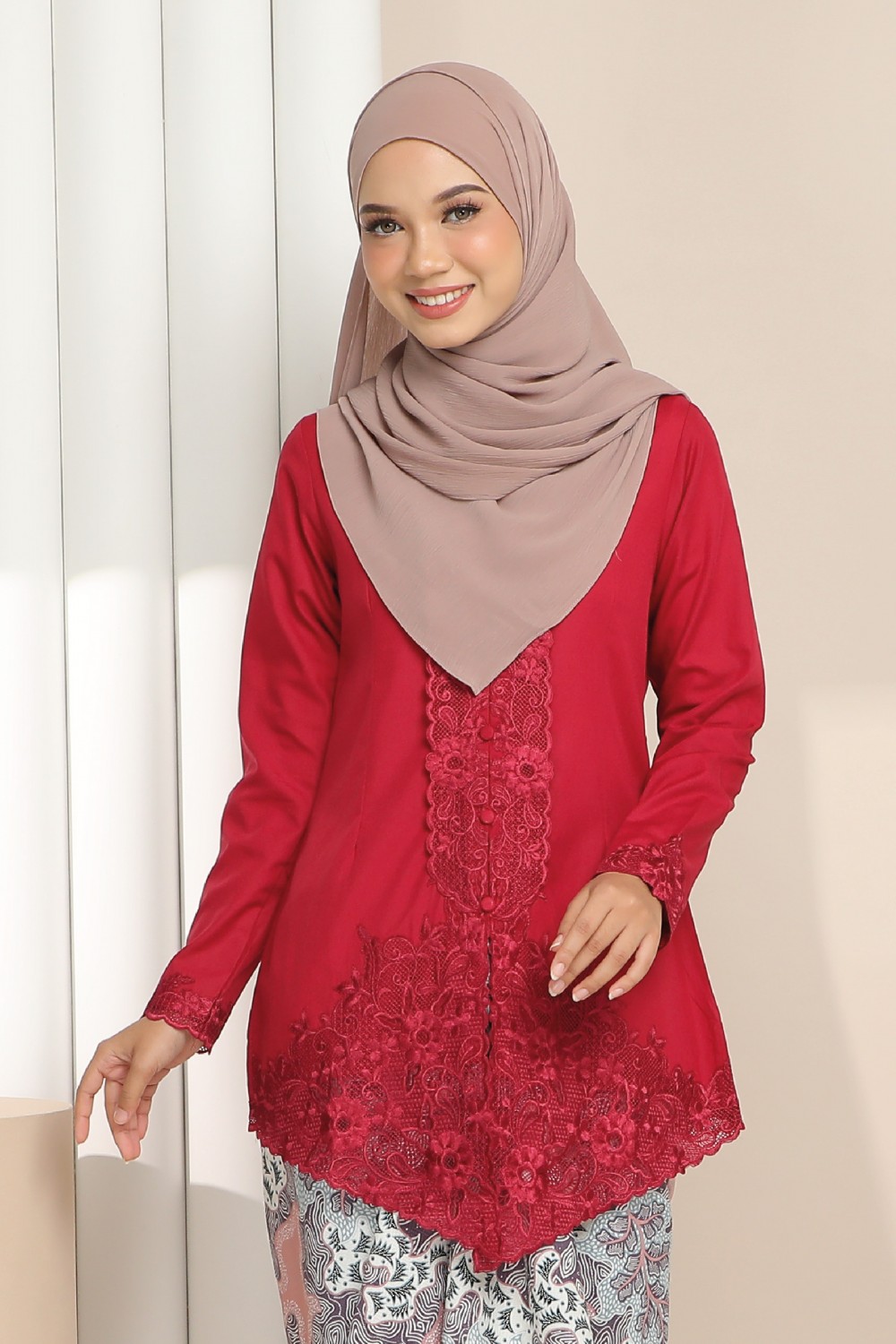 (TOP ONLY) KEBAYA ZALEA