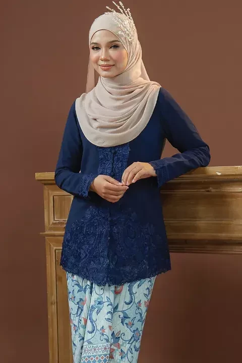 (TOP ONLY) Kebaya Rafidah