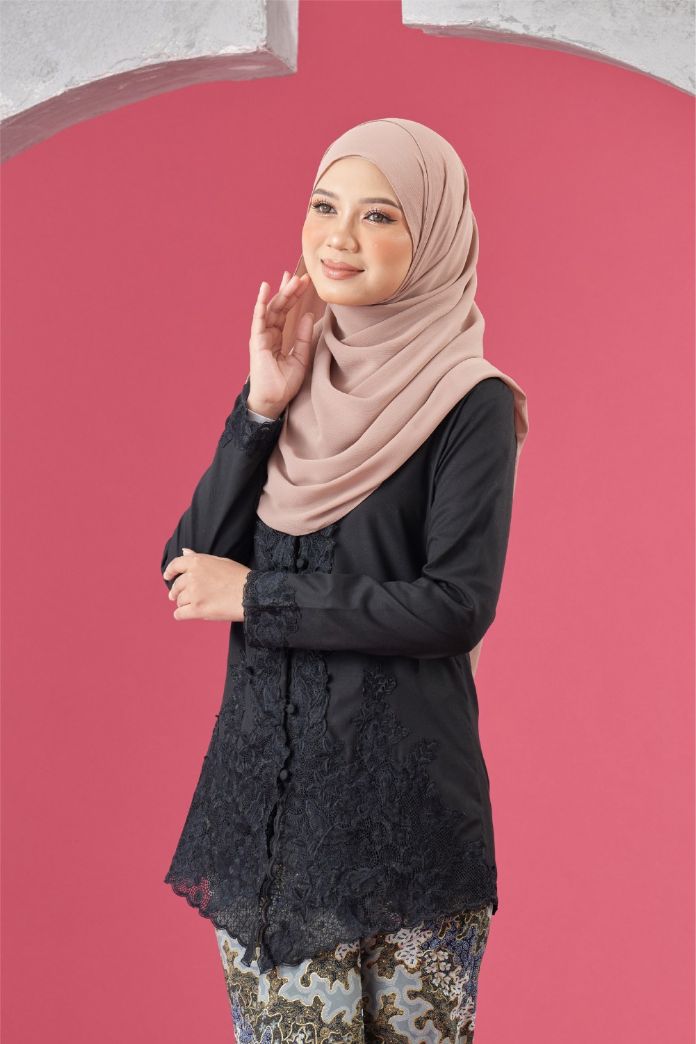 (TOP ONLY) Kebaya Karina