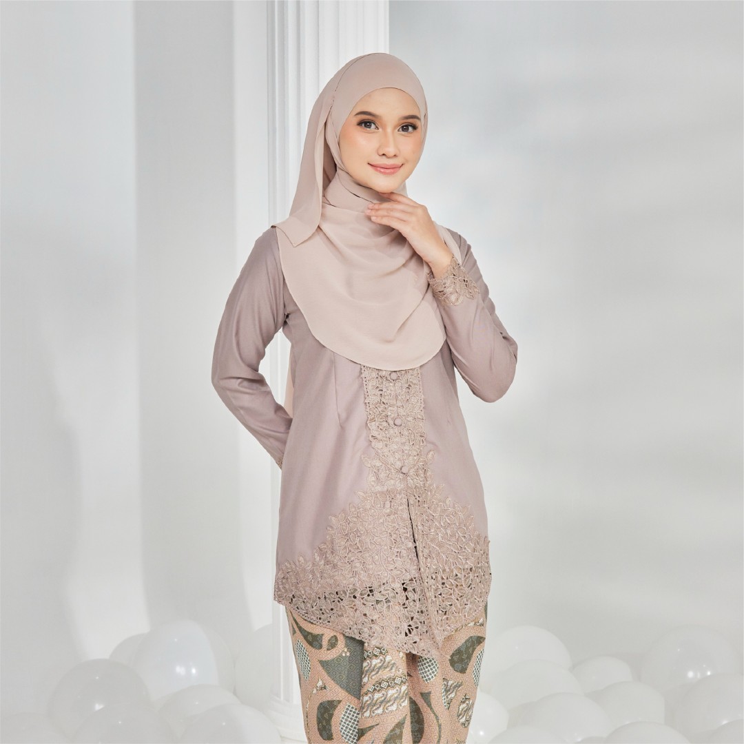 (TOP ONLY) Kebaya Iris - Top