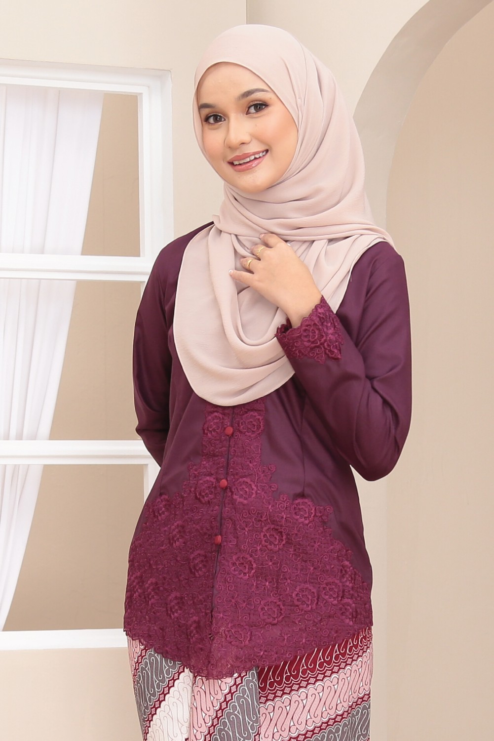 (TOP) AS-IS Kebaya Latifah