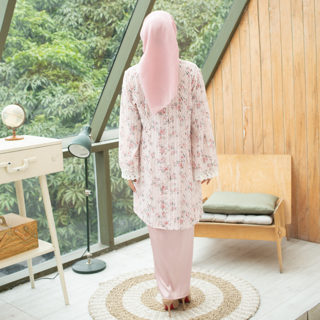 SET Kebarung Camelia Rose (FREE SHIPPING)