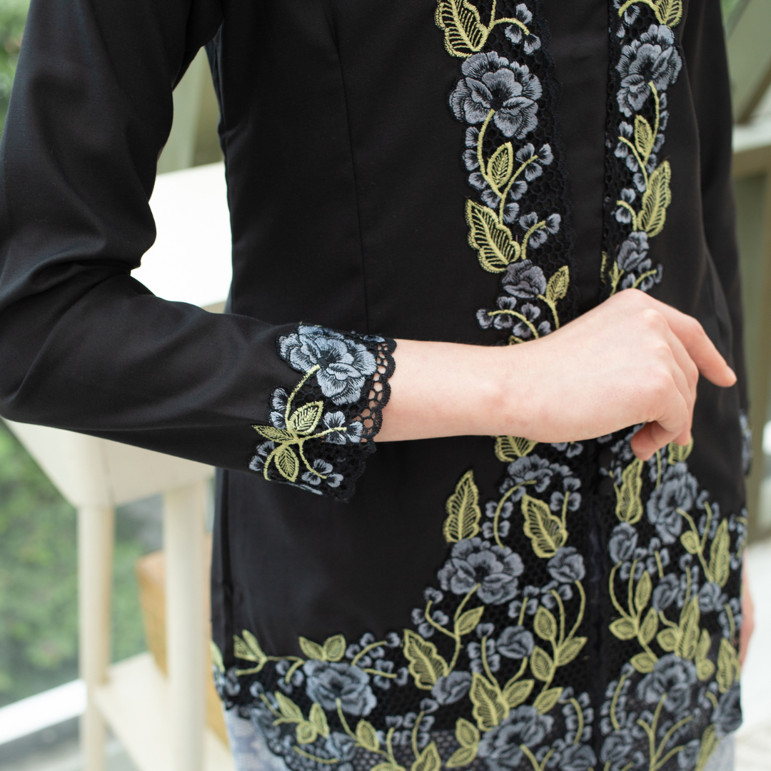 (SET) Kebaya Elisha Hitam Pulut Black x Songket Ellara Grey (FREE SHIPPING)