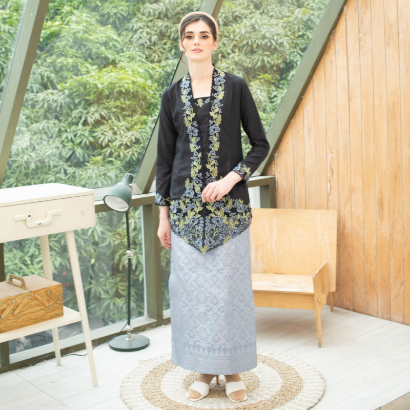 (SET) Kebaya Elisha Hitam Pulut Black x Songket Ellara Grey (FREE SHIPPING)