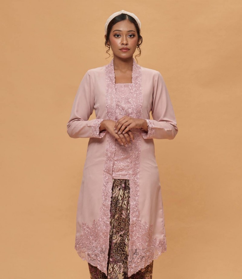 (TOP ONLY) Kebarung Nia
