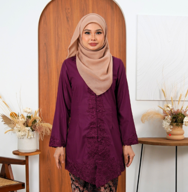 (Top) Kebaya Mekar Magenta